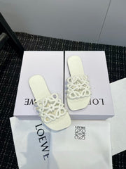 lowe White shoes