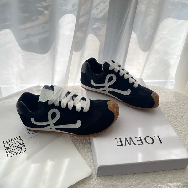 Lowe black Limited Edition Shoe 2025