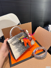 H brikin white black handbag