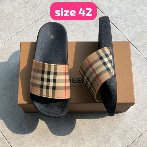 SALE 42 Size burberry Slidder