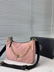 Famous Brand  shoulder handbag