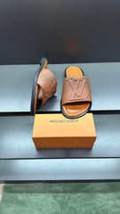 Lv slidder Limited Edition