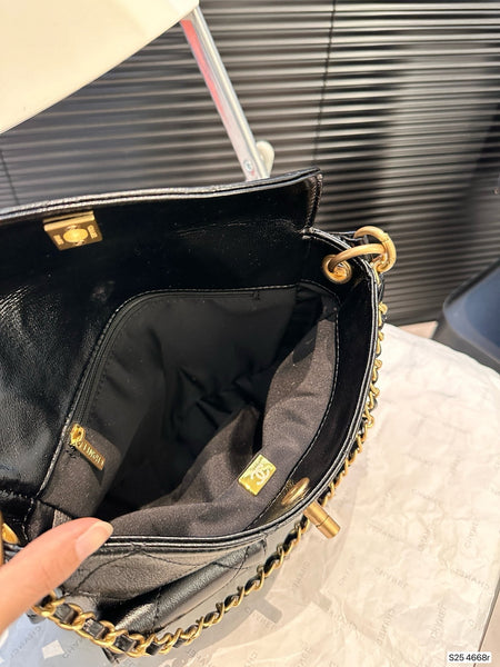 Chanel Hobo Handbag