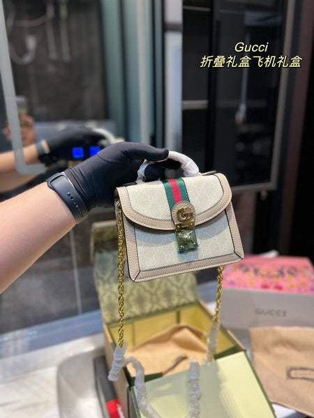 Gucci flap handbag