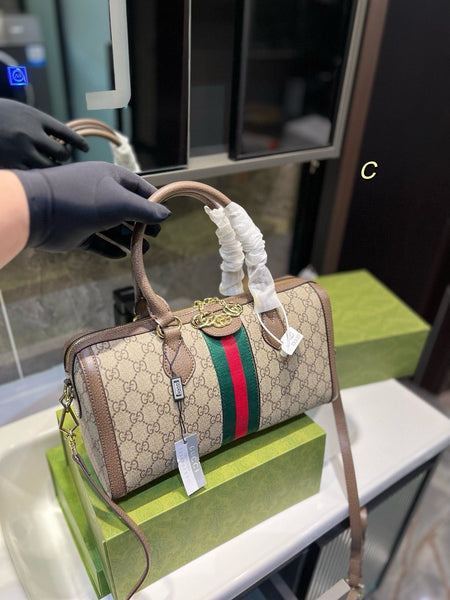 Gucci duffle handbag