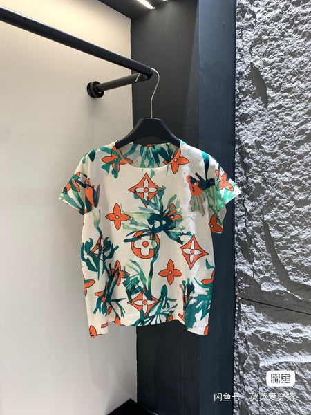 LV tshirt limited edition