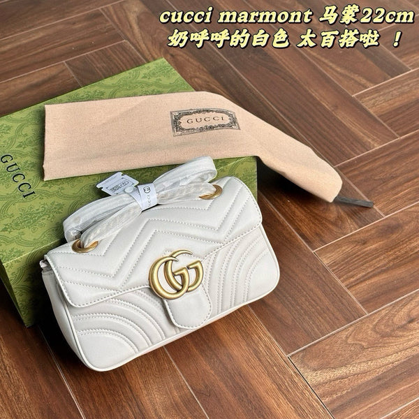 Gucci marmout white handbag