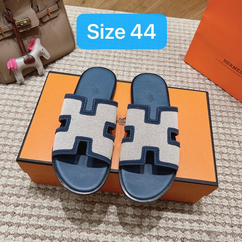 SALE H edition Size 44