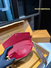 Louis vuitton crossbody bag