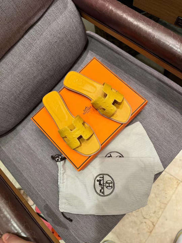 H slipper