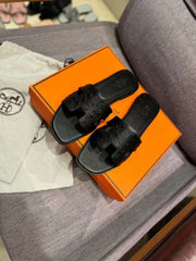H slipper