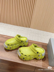 SALE Balenciaga Green edition Size 39