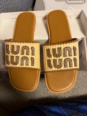 Branded slipper size 39 Limited edition