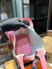 H pink tote handbag