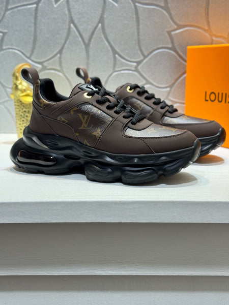 LV High end Limited Edition Shoe