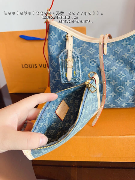 LV Carryall LM handbag