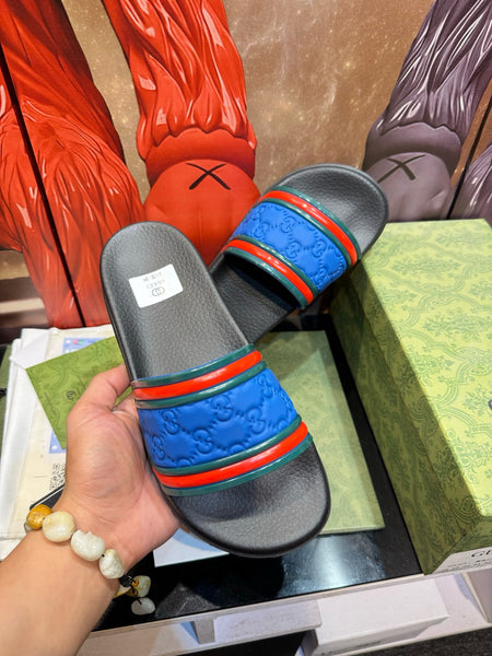 Gucci slidder Limited Edition 2025
