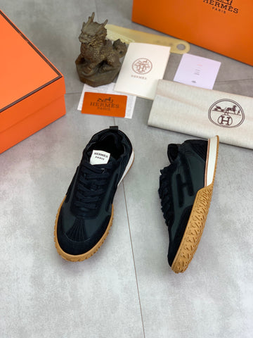 H shoe Limited Edition