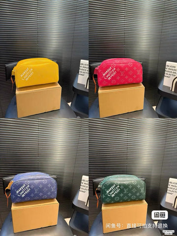 LV pouch Limited Edition