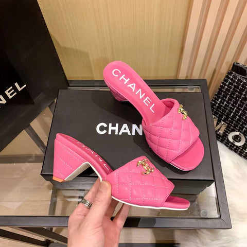 Chanl classic heel