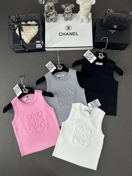 Lwe tank top