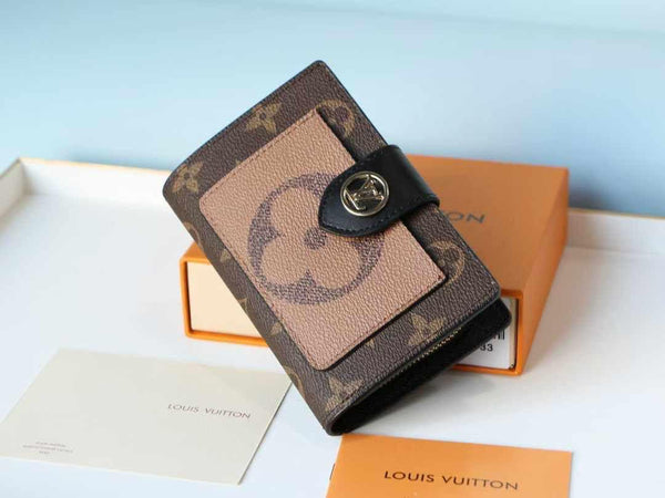 SALE LV wallet