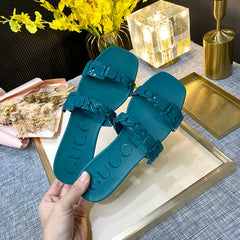 G New edition slipper