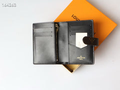 LV wallet Limited Edition