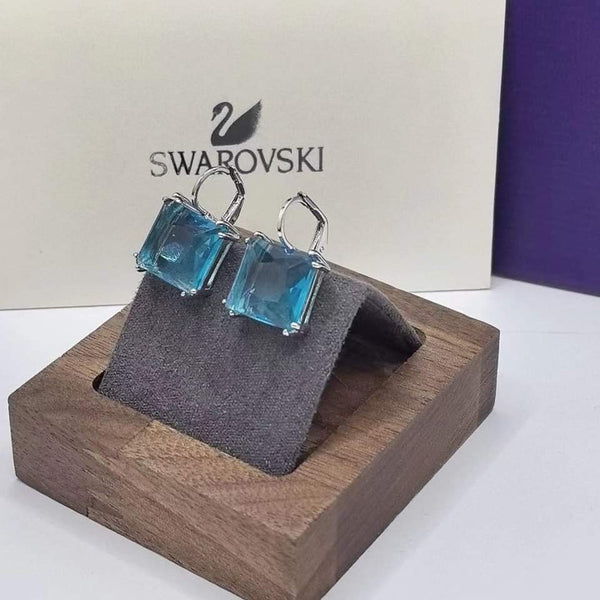 Swar  MILLENIA Drop Pierced Earrings Square cut