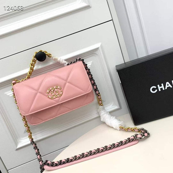 Chanl dual color chain bag