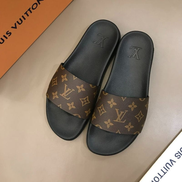 LV slidder size 39,38,35 Limited edition