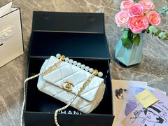 Famous brand C flap premium bag