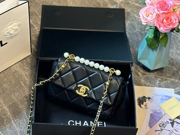 Famous brand C flap premium bag
