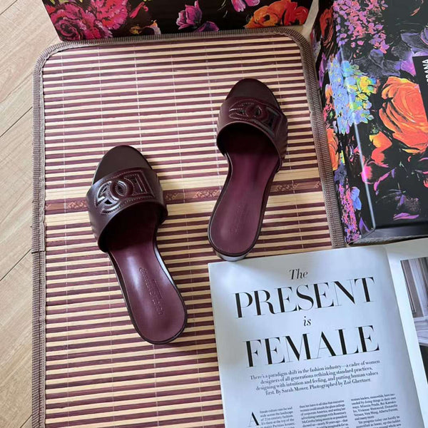 D&G Limited Edition heel