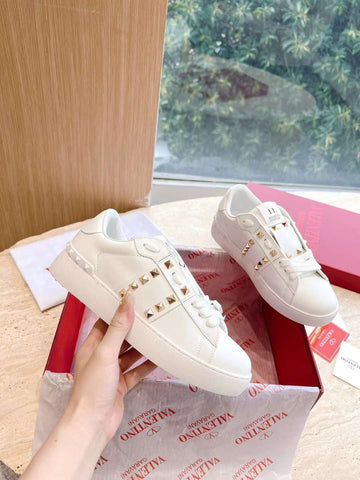 VLTN women's OPENDISCO calfskin Shoe (Sneakers) white