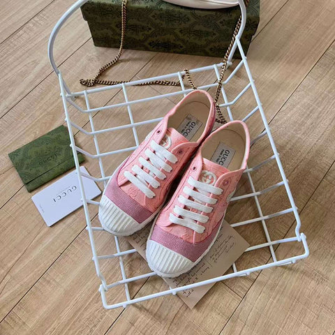 G Women's Sneakers